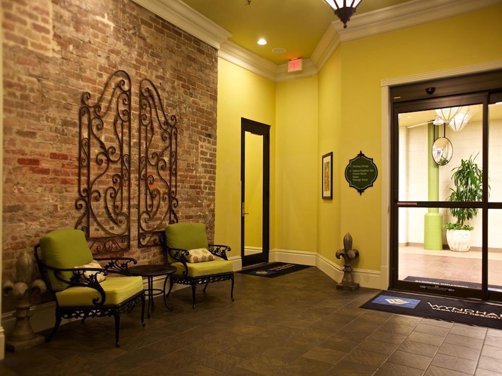Club Wyndham La Belle Maison New Orleans Exterior photo